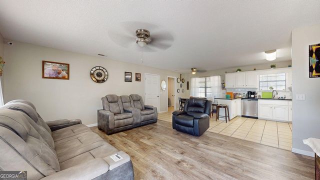 121 Camellia Drive, Reidsville, GA 30453
