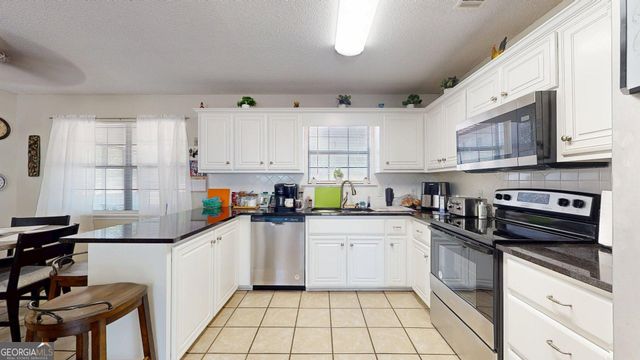 121 Camellia Drive, Reidsville, GA 30453