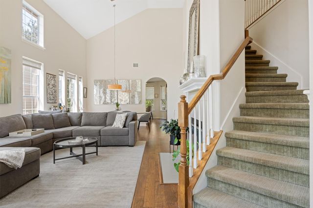 7901 Southwest PKWY 4, Austin, TX 78735