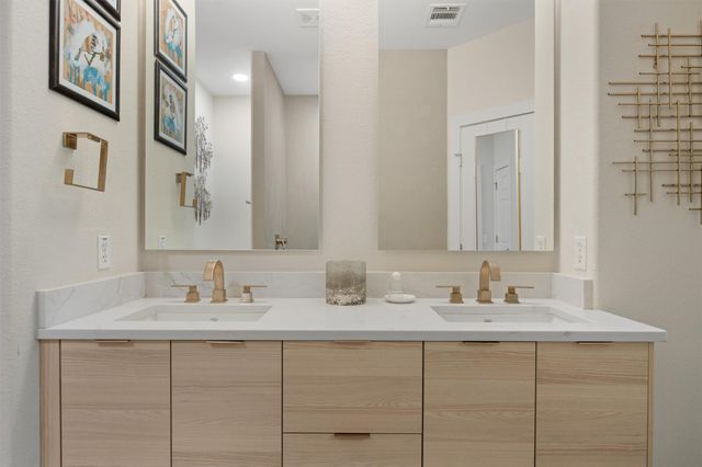 7901 Southwest PKWY 4, Austin, TX 78735