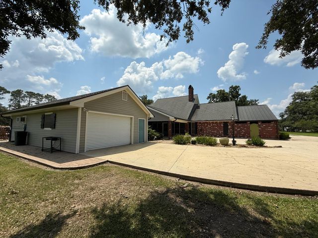 1918-A Bayou Rd, Thibodaux, LA 70301