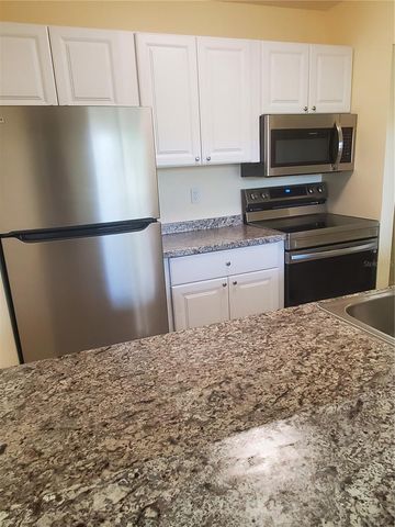 3531 59TH AVENUE W 3531, Bradenton, FL 34210