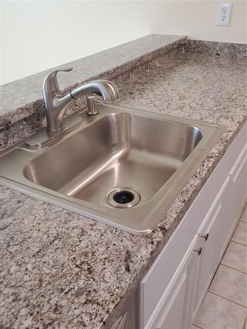 3531 59TH AVENUE W 3531, Bradenton, FL 34210