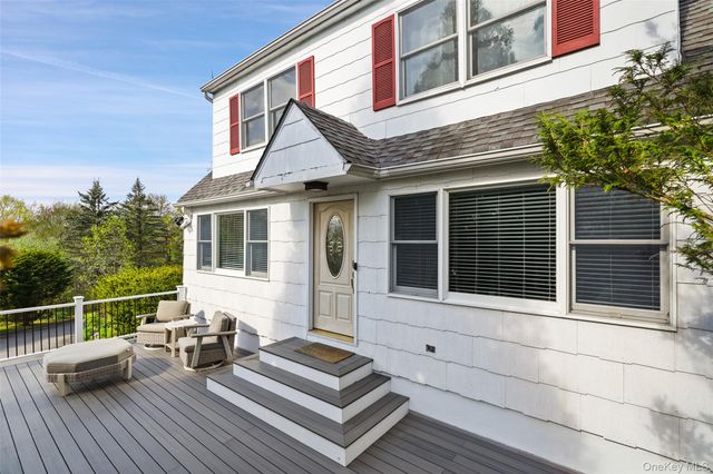21 Varna Lane, Mahopac, NY 10541