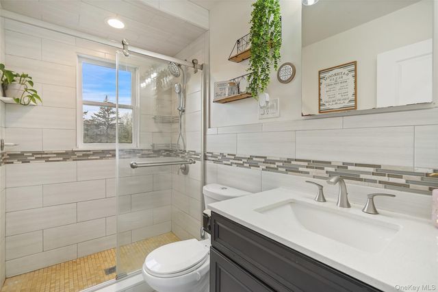21 Varna Lane, Mahopac, NY 10541