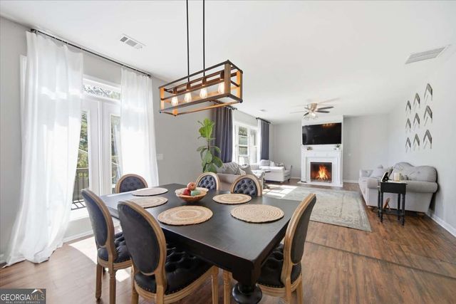 3874 SW Amberleigh Trace, Gainesville, GA 30507