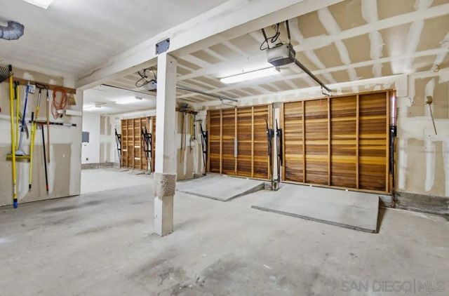 4562-64 Pescadero Ave., San Diego, CA 92107