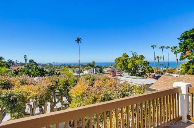 4562-64 Pescadero Ave., San Diego, CA 92107