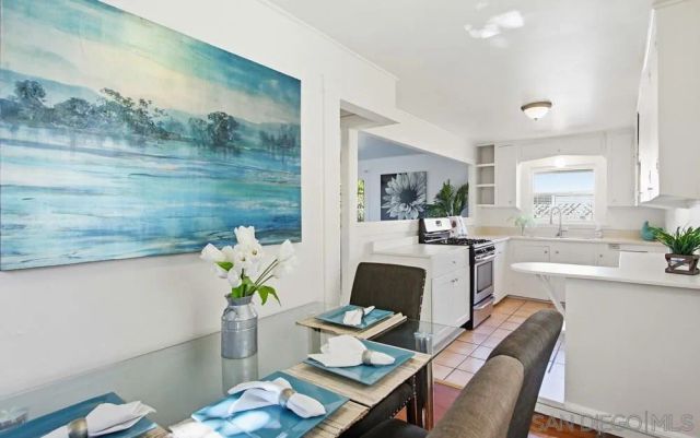 4562-64 Pescadero Ave., San Diego, CA 92107