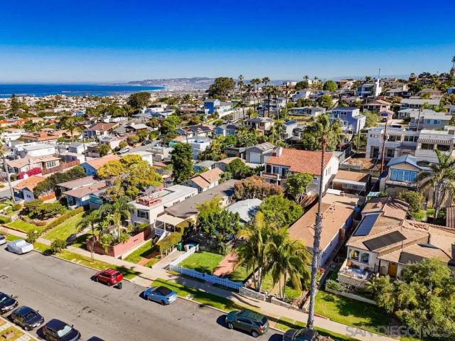 4562-64 Pescadero Ave., San Diego, CA 92107