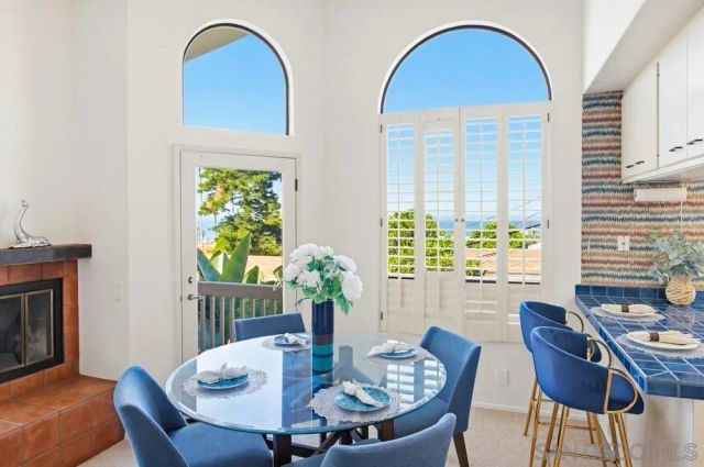 4562-64 Pescadero Ave., San Diego, CA 92107