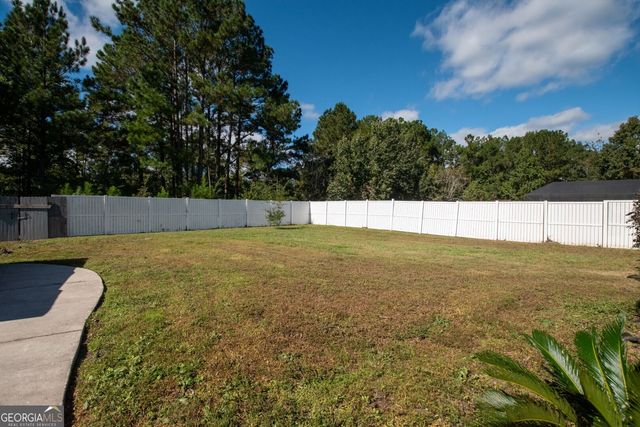 81 Retreat Place, Woodbine, GA 31569