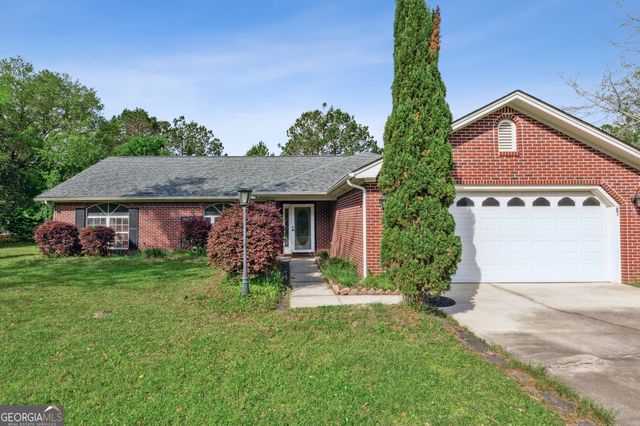 81 Retreat Place, Woodbine, GA 31569