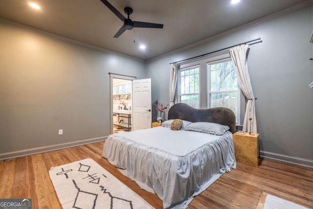 908 Oakhill Avenue SW, Atlanta, GA 30310