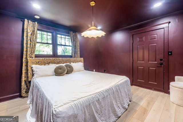 908 Oakhill Avenue SW, Atlanta, GA 30310