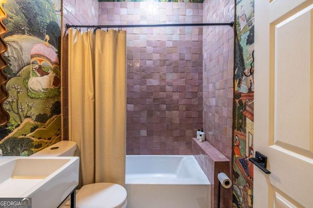 908 Oakhill Avenue SW, Atlanta, GA 30310