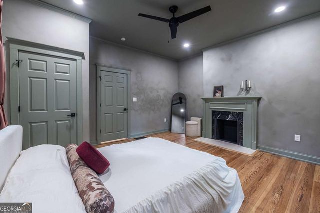 908 Oakhill Avenue SW, Atlanta, GA 30310
