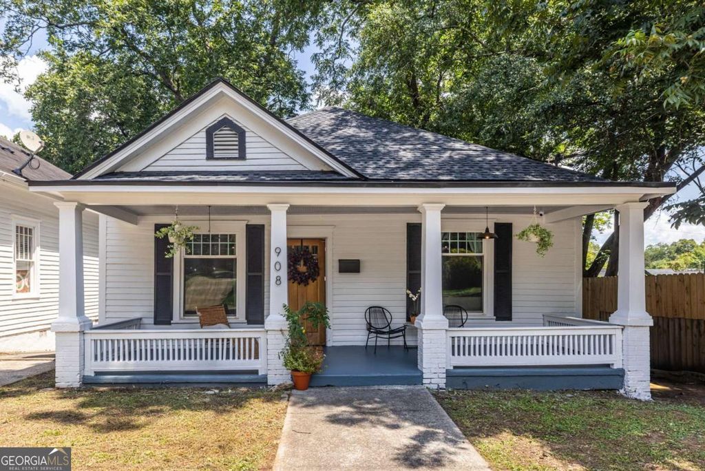 908 Oakhill Avenue SW, Atlanta, GA 30310