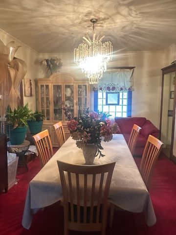 11722 S Parnell Avenue, Chicago, IL 60628