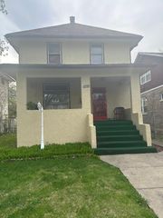 11722 S Parnell Avenue, Chicago, IL 60628