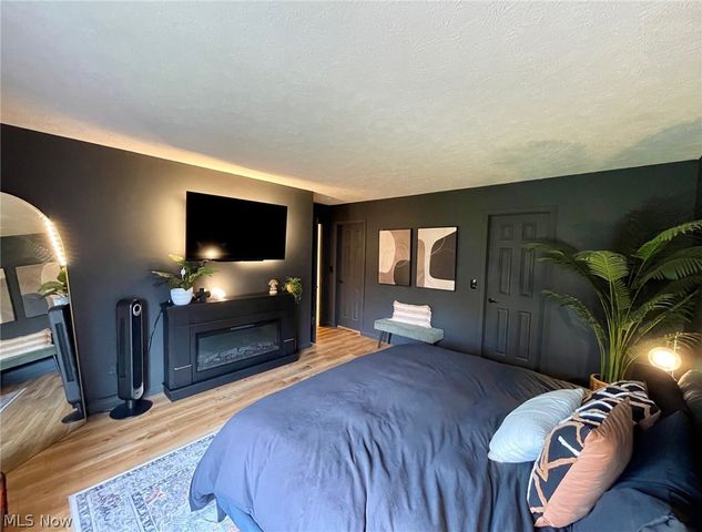 38445 Westminster Lane, Willoughby, OH 44094