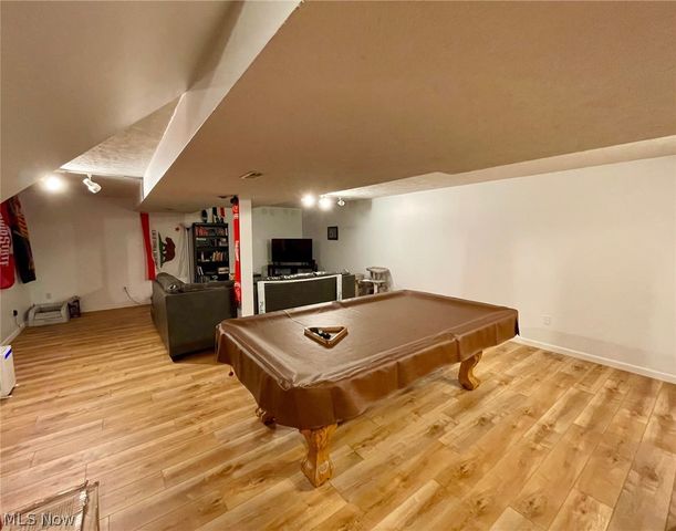 38445 Westminster Lane, Willoughby, OH 44094