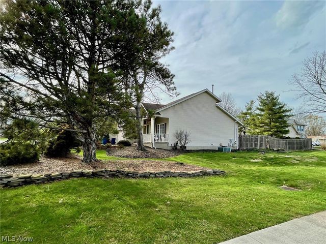 38445 Westminster Lane, Willoughby, OH 44094