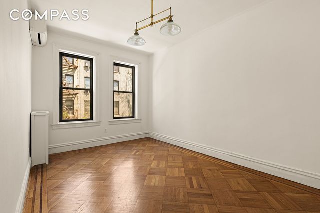 573 16th Street, New York City, NY 11215