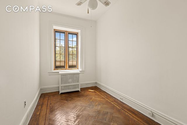 573 16th Street, New York City, NY 11215