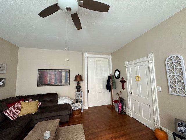 915 E 5th, Texarkana, AR 71854