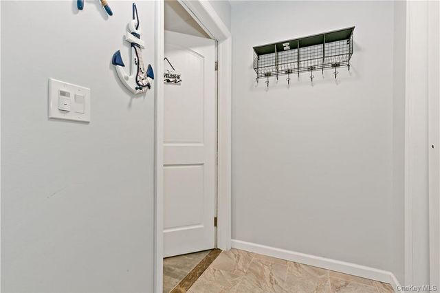 343 N Greeley Avenue, Chappaqua, NY 10514