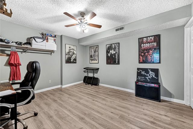 9 Connie Lane, Bella Vista, AR 72715