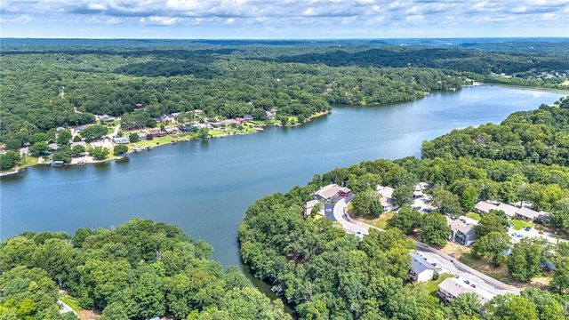 9 Connie Lane, Bella Vista, AR 72715