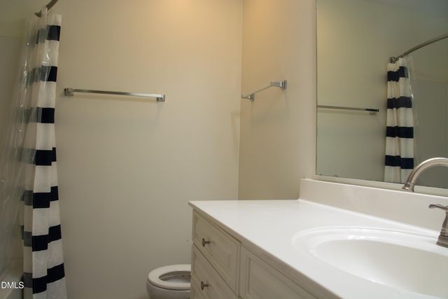 1010 Kingswood Drive Apt G, Chapel Hill, NC 27517