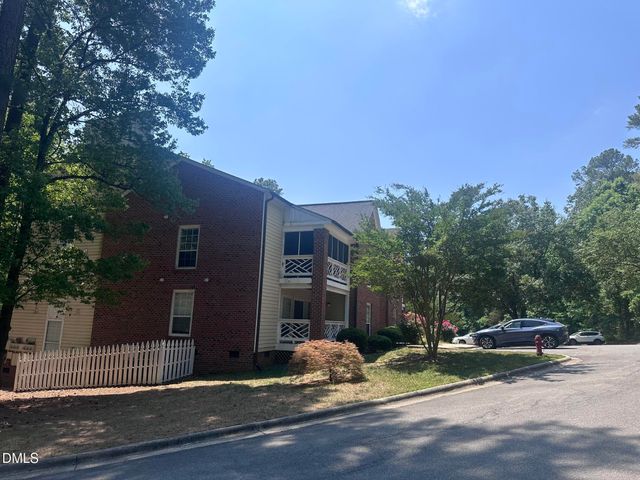 1010 Kingswood Drive Apt G, Chapel Hill, NC 27517