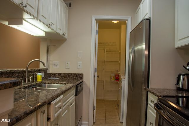 1010 Kingswood Drive Apt G, Chapel Hill, NC 27517