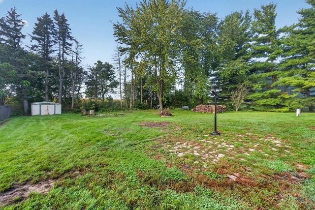 8323 10 PLACE, Kenosha, WI 53144