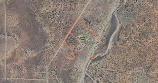 5803 DARK CANYON Drive, Winslow, AZ 86047