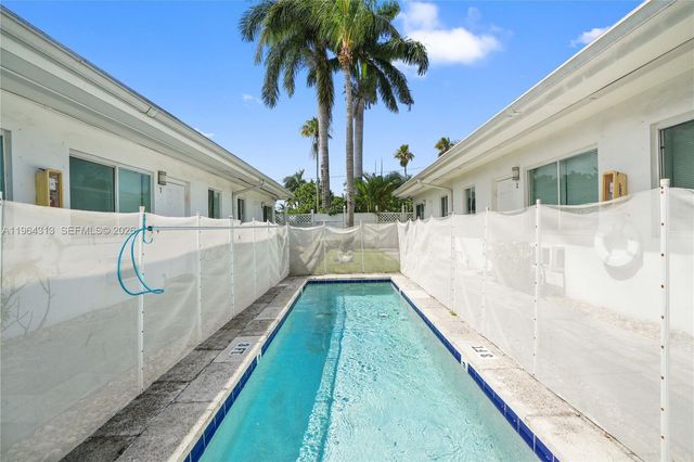 932 Moffett St 4, Hallandale Beach, FL 33009