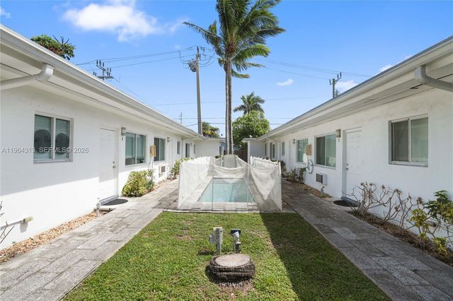 932 Moffett St 4, Hallandale Beach, FL 33009