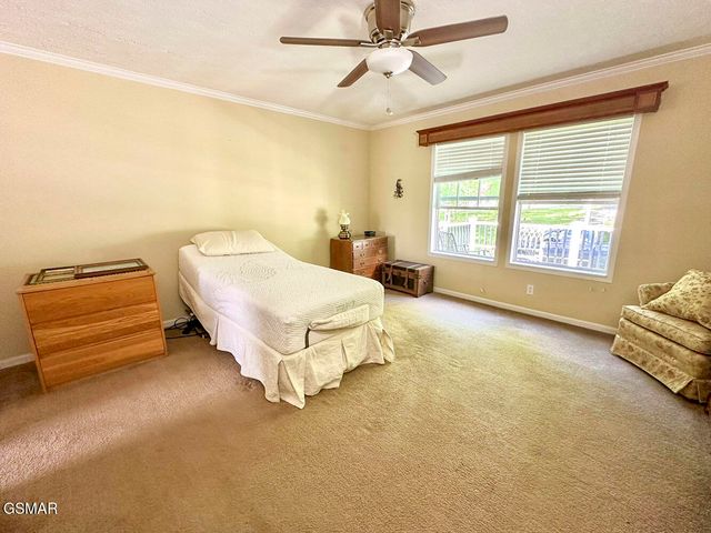 2218 Harvest Lane, Dandridge, TN 37725