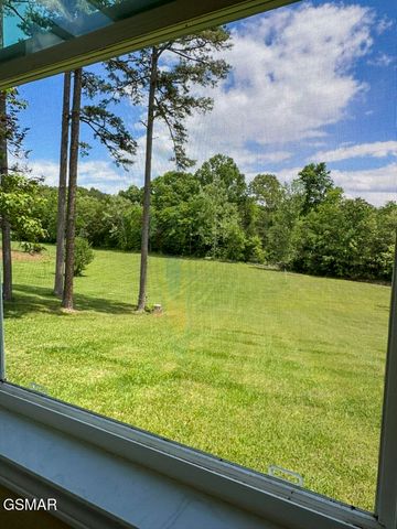 2218 Harvest Lane, Dandridge, TN 37725