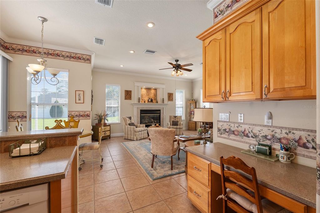 Image 35 of property listing at 3865 SE 52ND AVENUE, Ocala, FL 34480