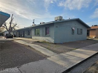 1933 Alwill Street A, Las Vegas, NV 89106