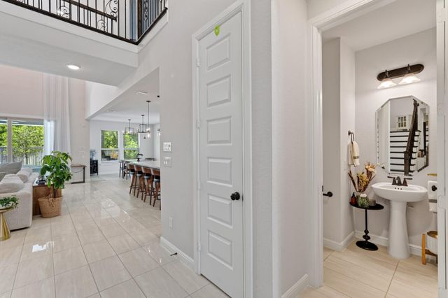 27 Floral Vista Drive, Tomball, TX 77375