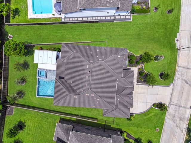 27 Floral Vista Drive, Tomball, TX 77375