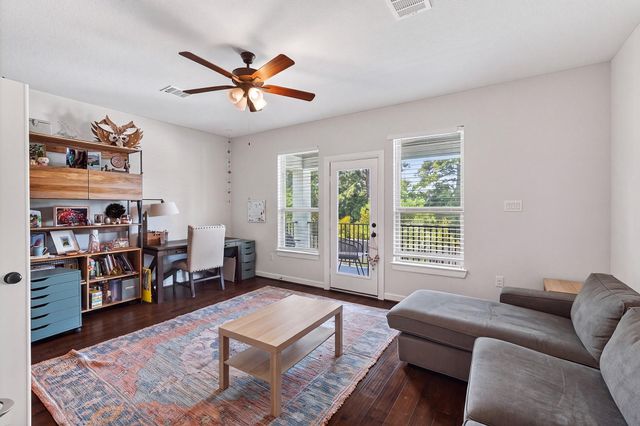 27 Floral Vista Drive, Tomball, TX 77375