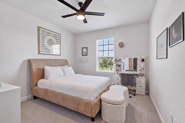 27 Floral Vista Drive, Tomball, TX 77375