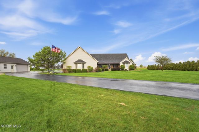 13095 Huffman Road, Bowling Green, OH 43402