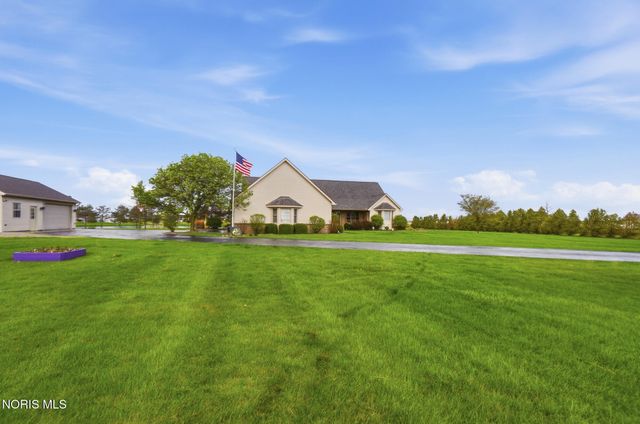 13095 Huffman Road, Bowling Green, OH 43402